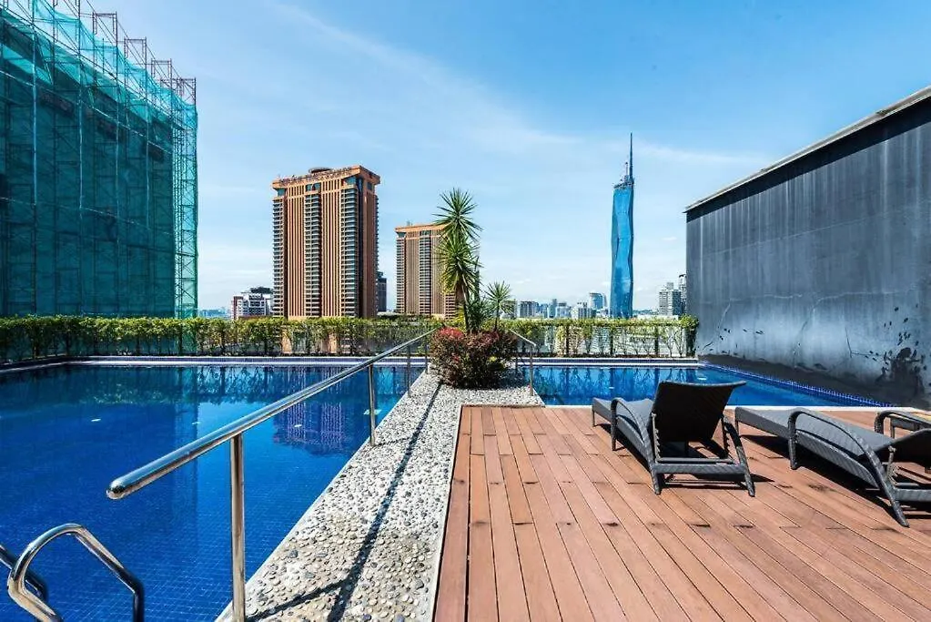 2Min Walk To Lot 10, 5 Min To Pavillion 2Br 8-2 Wifi 100Mbps Apartment Kuala Lumpur
