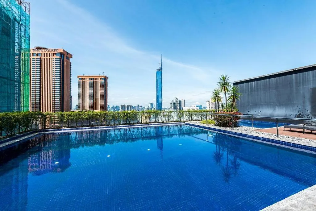 2Min Walk To Lot 10, 5 Min To Pavillion 2Br 8-2 Wifi 100Mbps Apartment Kuala Lumpur Malaysia
